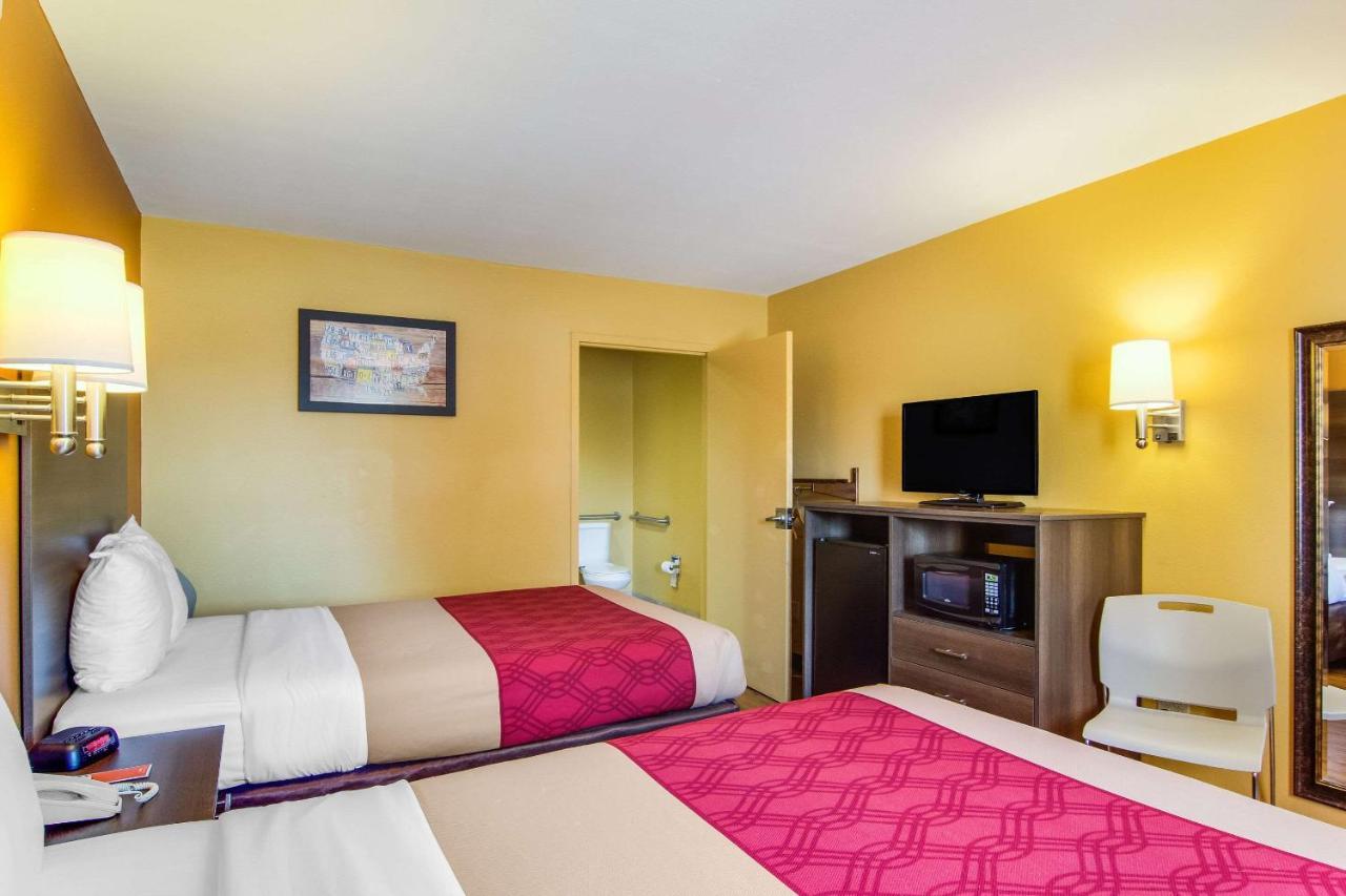 Econo Lodge Кингсленд Екстериор снимка