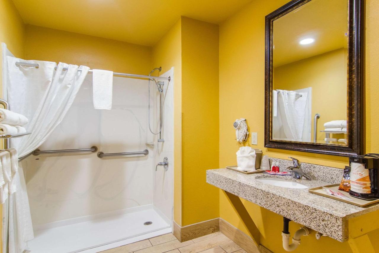 Econo Lodge Кингсленд Екстериор снимка