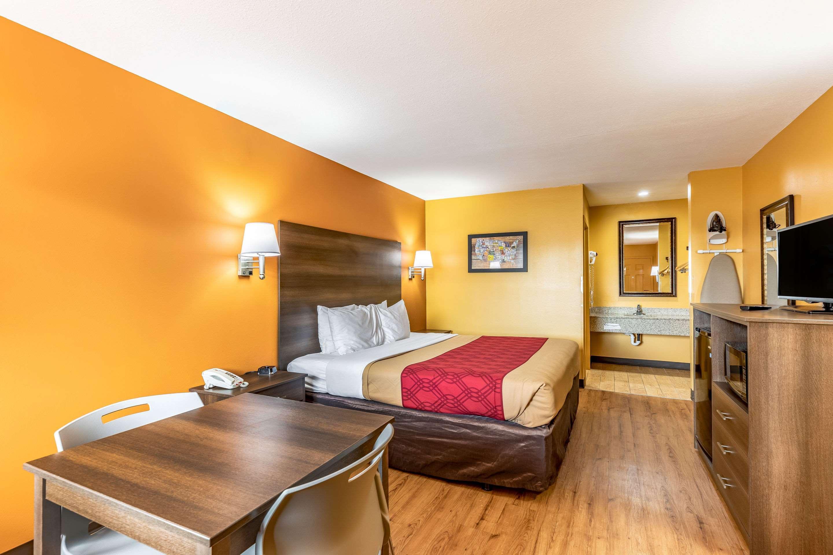 Econo Lodge Кингсленд Екстериор снимка