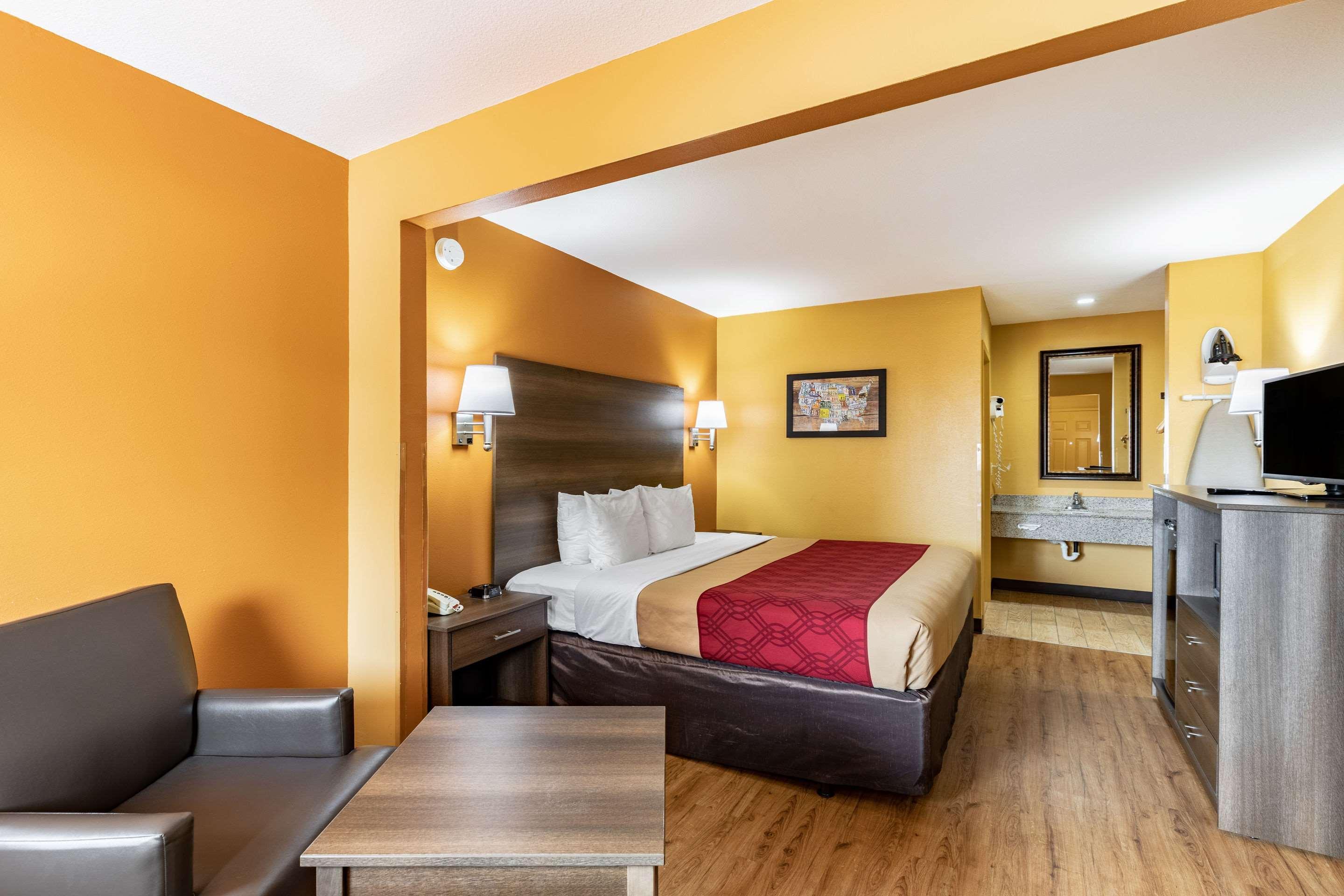 Econo Lodge Кингсленд Екстериор снимка