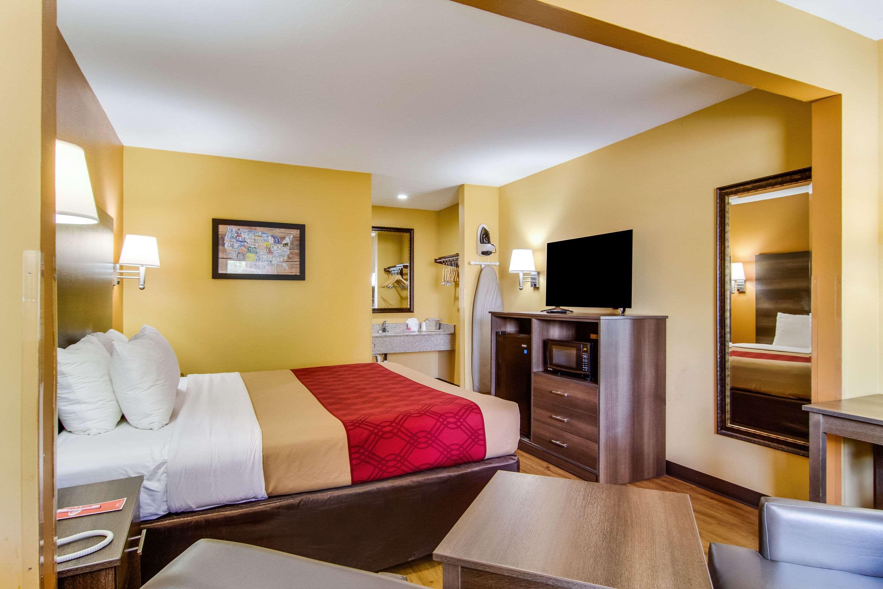 Econo Lodge Кингсленд Екстериор снимка