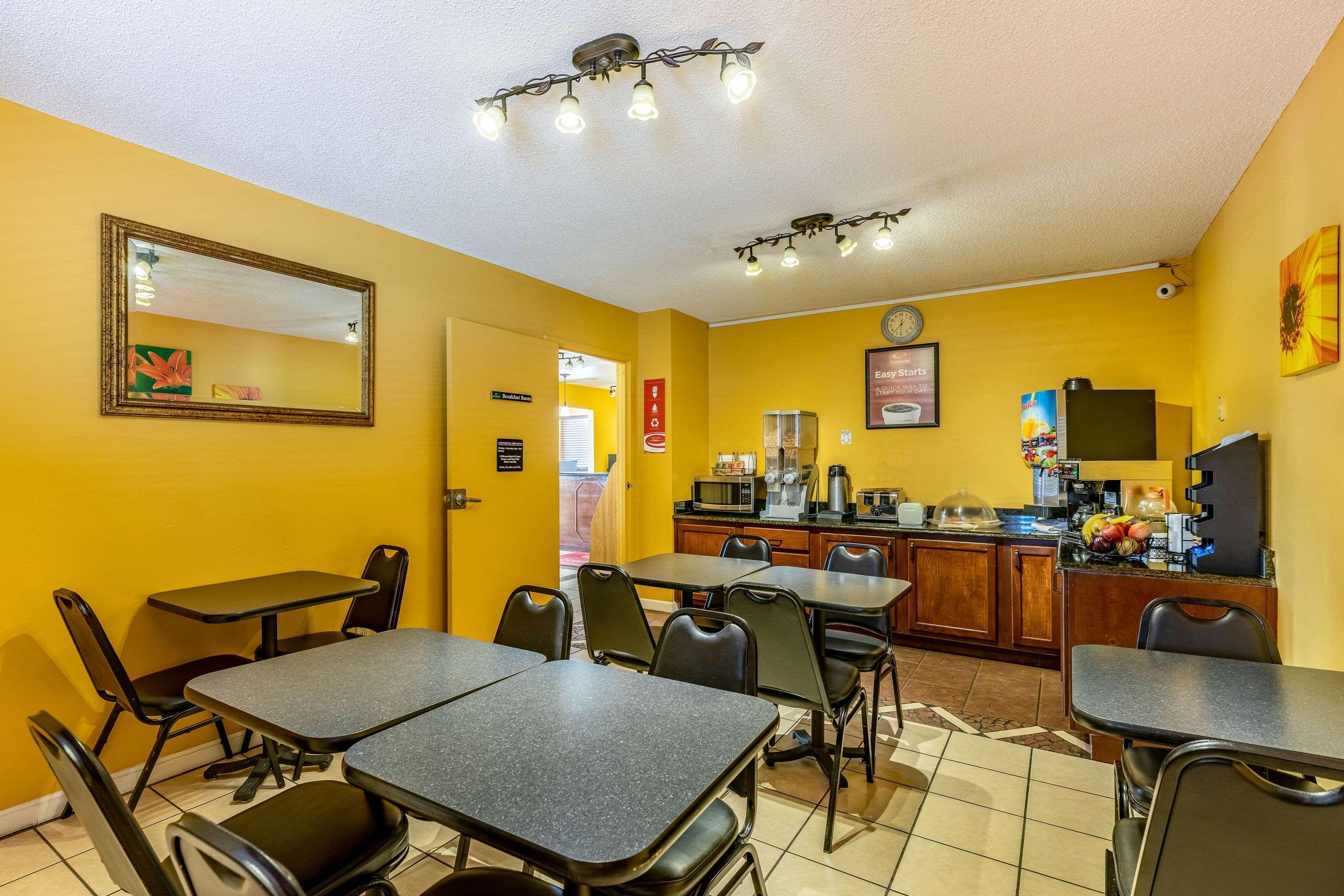 Econo Lodge Кингсленд Екстериор снимка