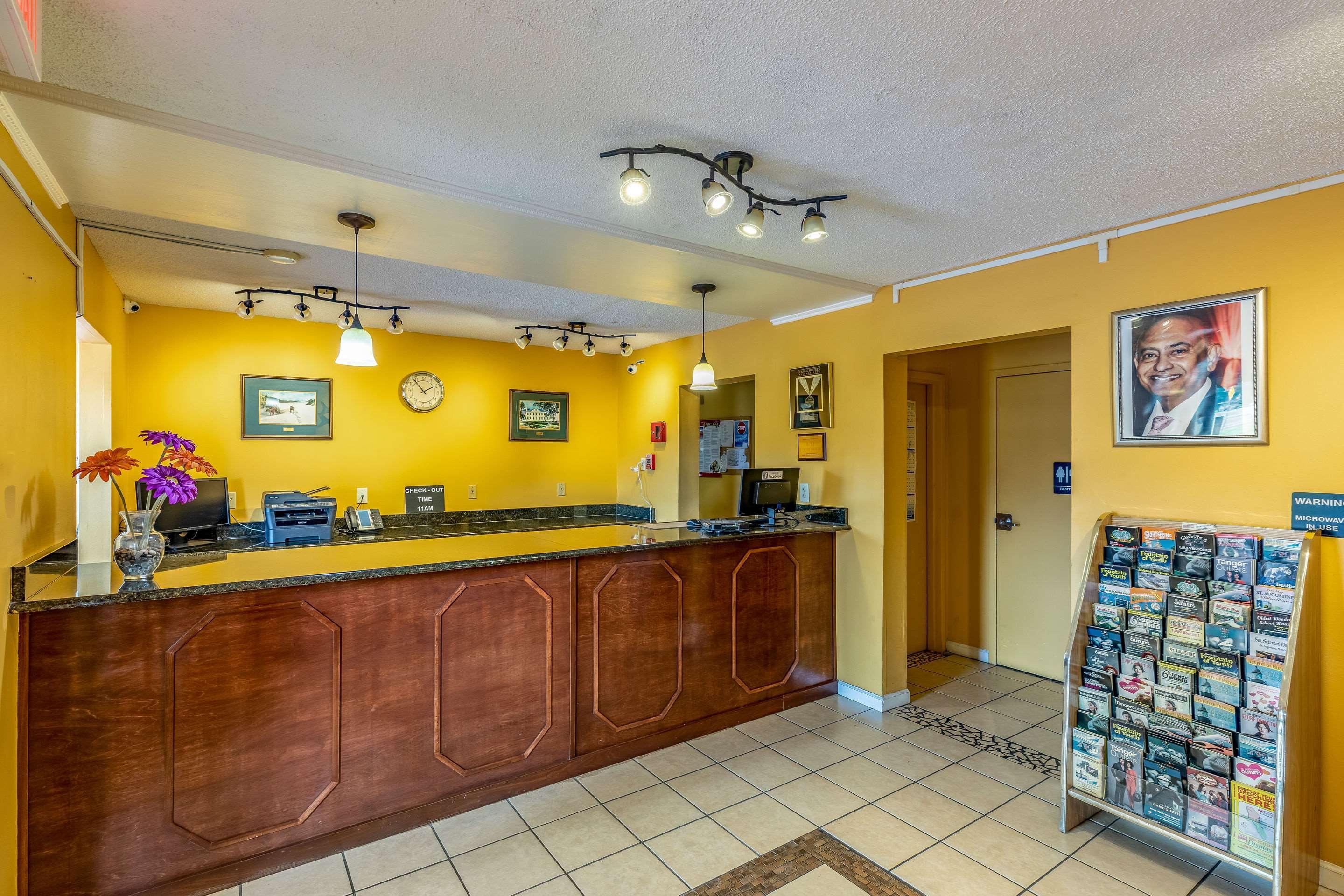 Econo Lodge Кингсленд Екстериор снимка